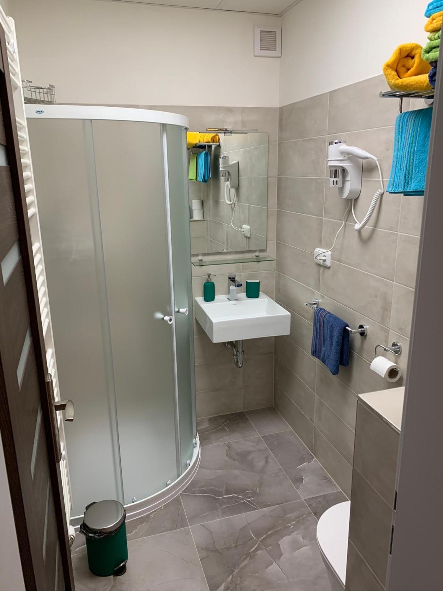 Líbeznice Apartements Studio 964 מראה חיצוני תמונה