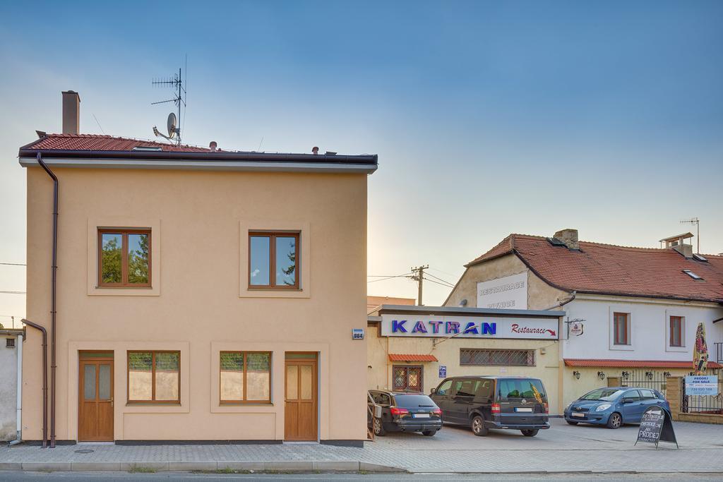 Líbeznice Apartements Studio 964 מראה חיצוני תמונה